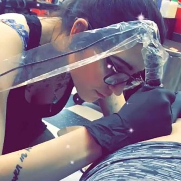 Meet your Posher, Mas - Picture 1 of 1